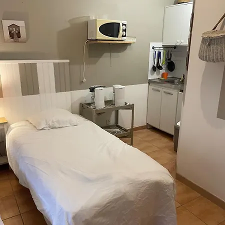 Petit A La Campagne Mastaing